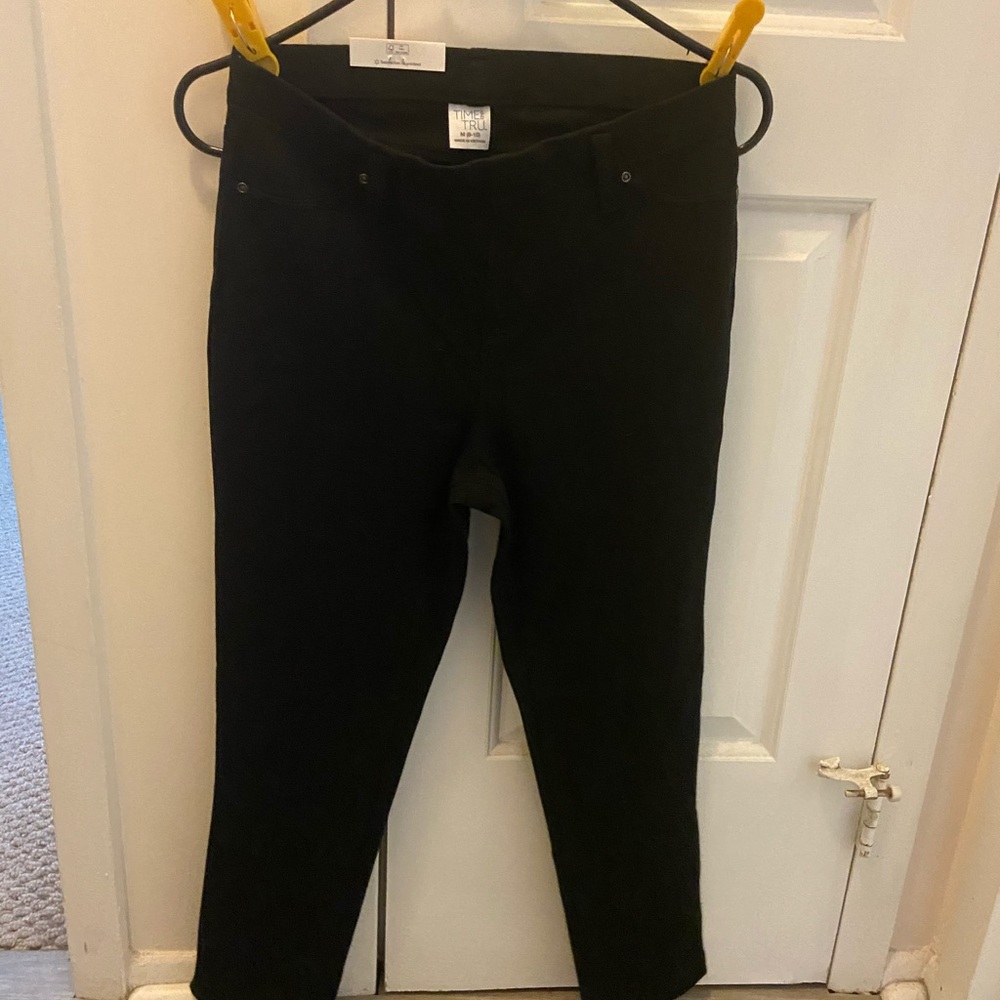 Black jeggings